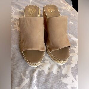 Vince Camuto Brissia Wedge Mule size 9